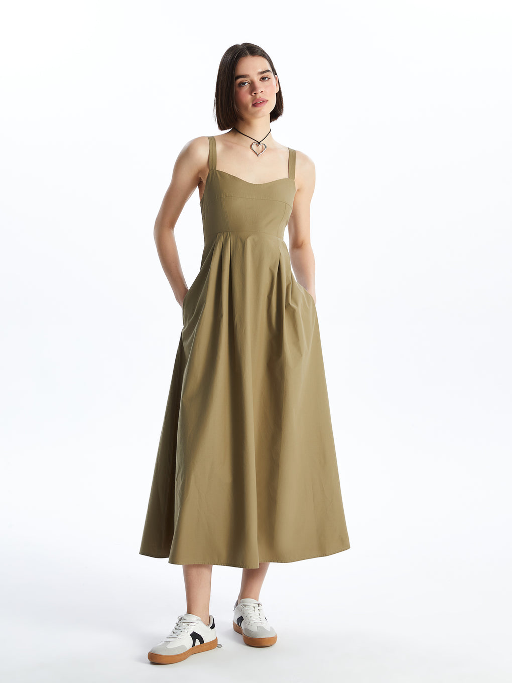 Women's Heart Collar Plain Dress – Retail International Group